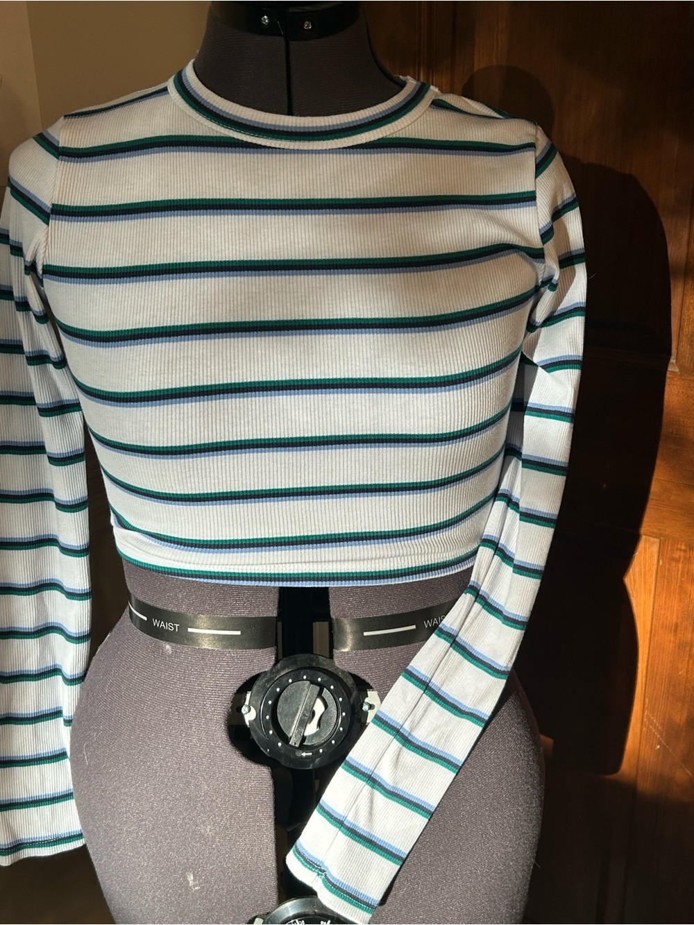 SevenSeven White Striped Ribbed Long Sleeve Crop Tee